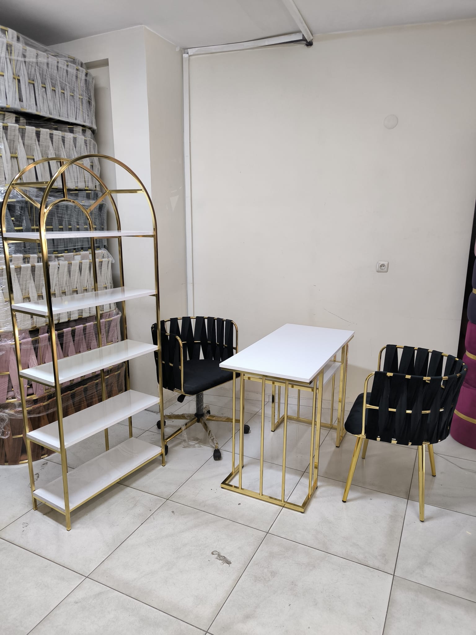 çekmecesiz örgülü çay seti