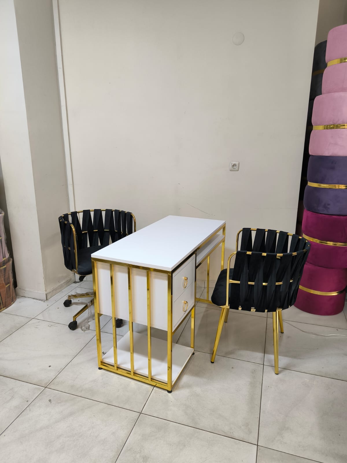 çekmeceli örgülü manikür çay seti